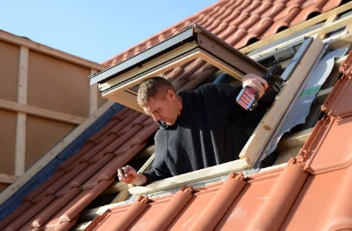 Pose de fenêtres de toit Velux à Labrousse